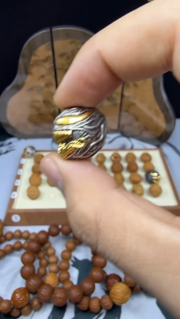 铜铁合金类面具 重工
