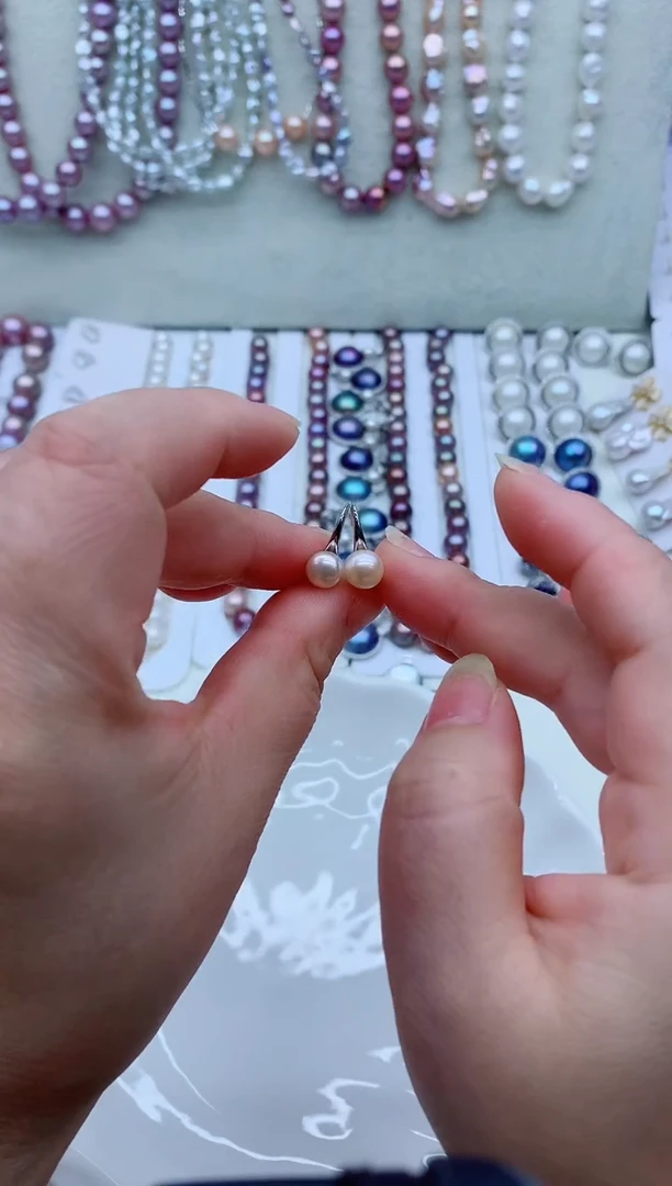 未镶嵌淡水珍珠耳饰甜*淡水珍珠耳饰