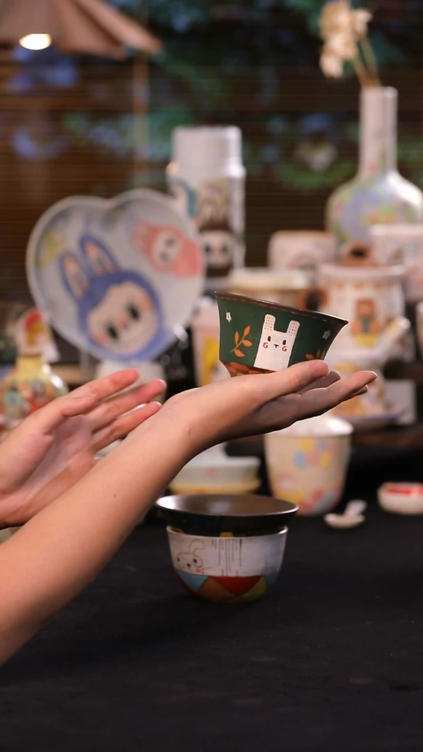 其他景德镇釉下彩手绘设计师款陶瓷