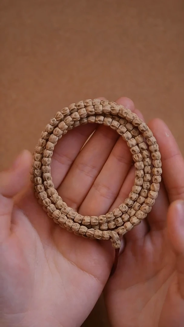 【闪购商品】柏香籽/百香籽手串SJ278