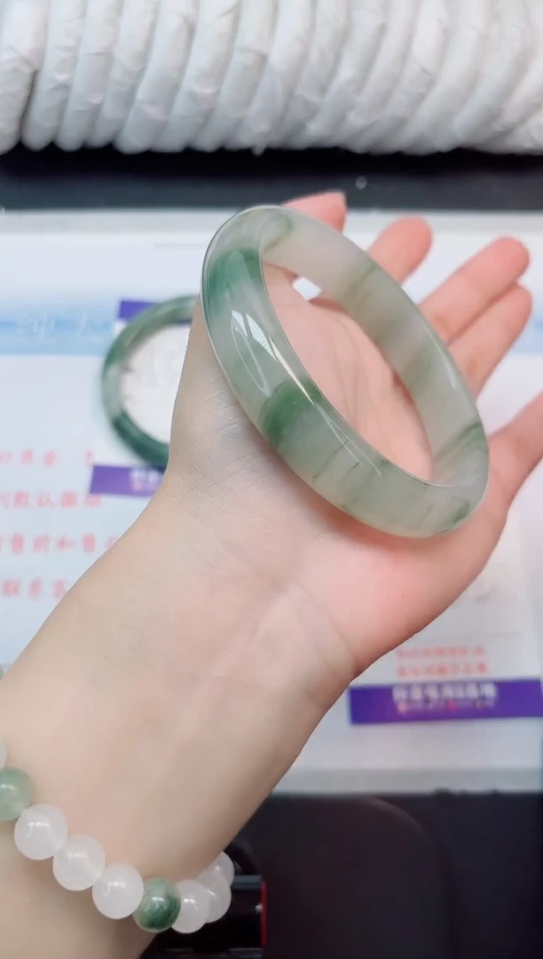 【闪购商品】石英质玉手镯未镶嵌304#60.2