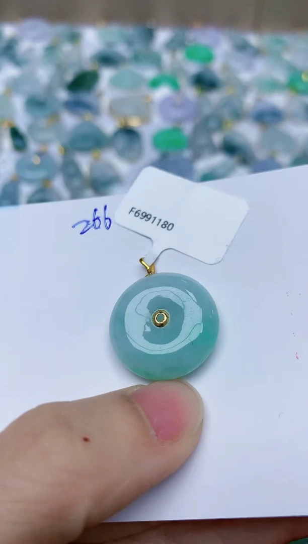 【闪购商品】翡翠颈饰18K金镶嵌天然翡翠A货    266