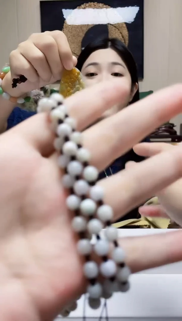 未镶嵌定制翡翠吊坠66