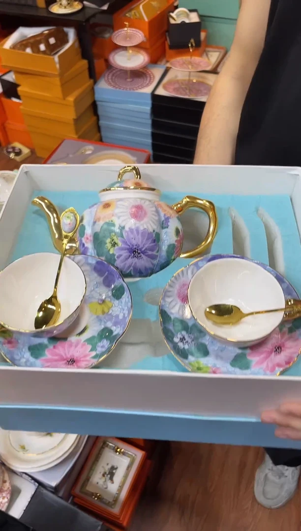 杯鸿辉家品牌瓷器，京东包邮！