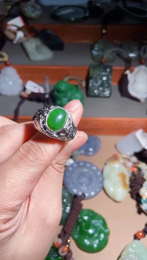 【闪购商品】和田玉颈饰未镶嵌拍一发一