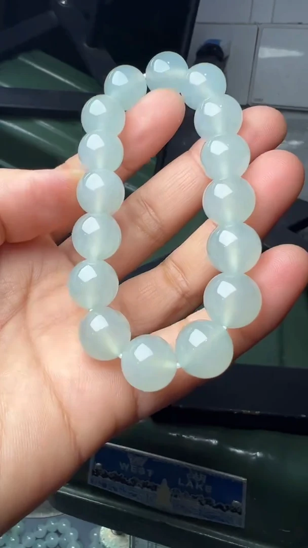 未镶嵌手串翡翠缅甸翡翠A货卡12.3左右