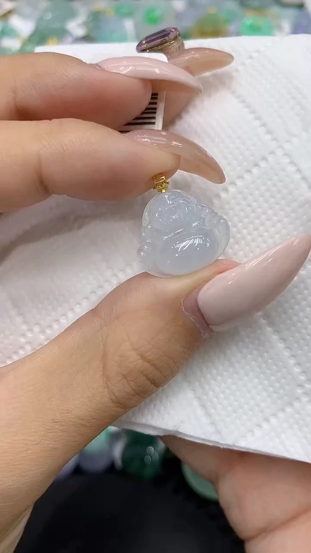 颈饰18K金镶嵌翡翠111111111111