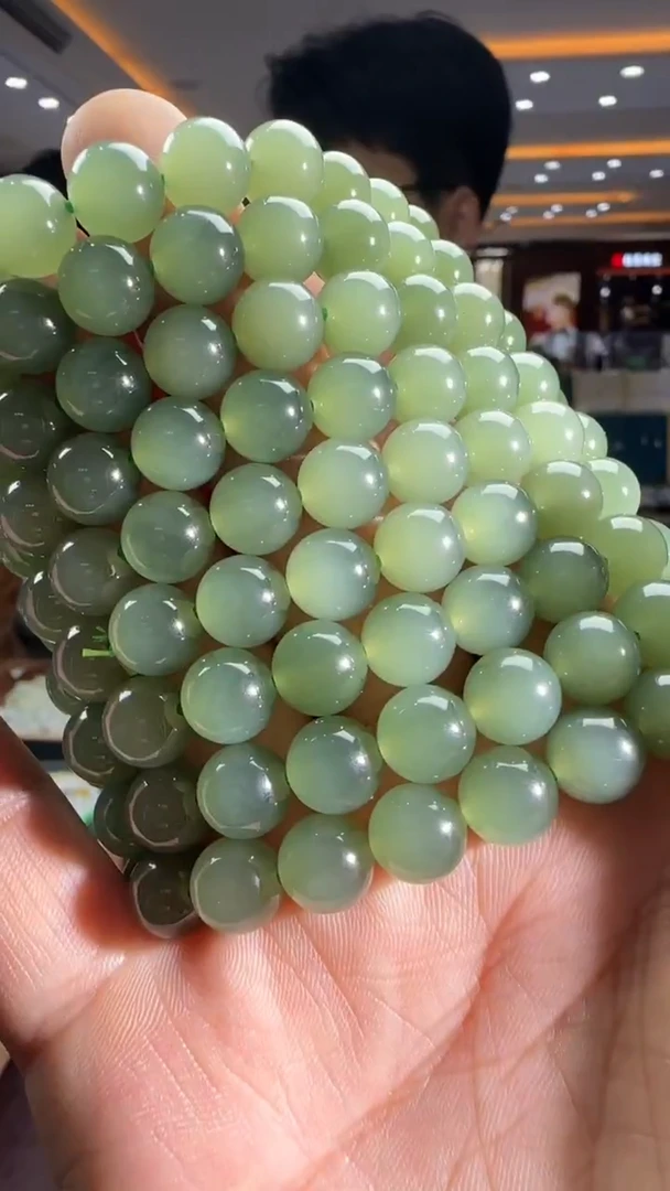 未镶嵌和田玉挂件【陆1130】33 7023 多样性发其一