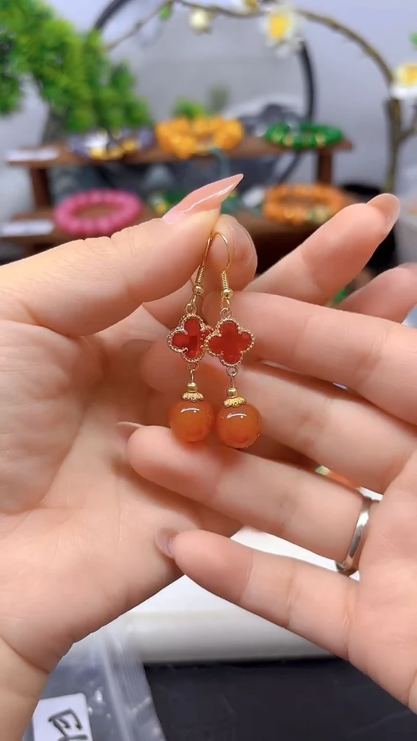 14K金镶嵌南红玛瑙耳饰E691