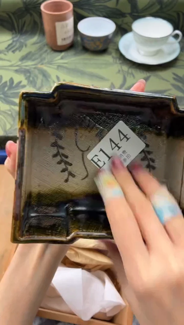 瓷片铃***子       E144