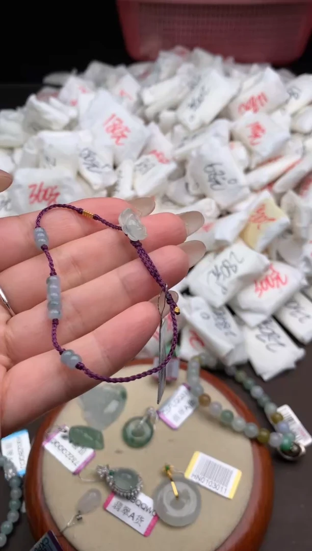 【闪购商品】翡翠手绳未镶嵌一