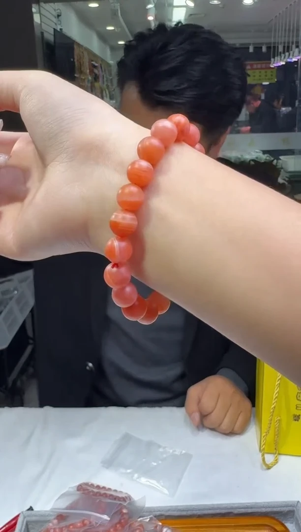 【闪购商品】南红玛瑙手链未镶嵌多样性发一件 297