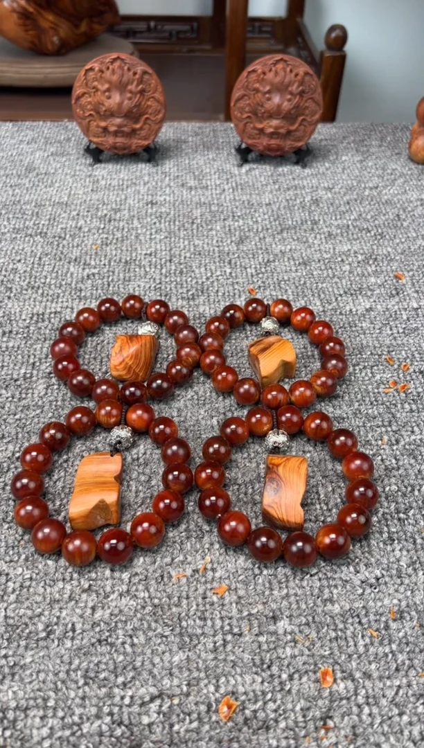 柏木（崖柏）1.5崖窝黑骨舍利蜜结糖 秒沉水香味浓郁