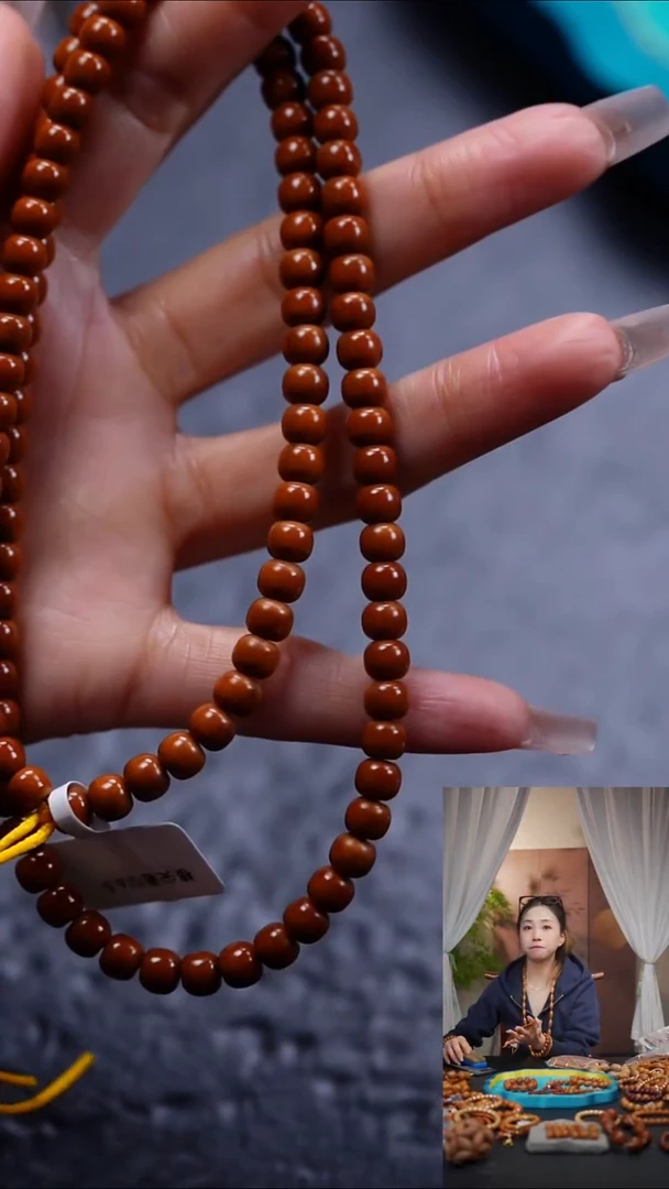 手串橄榄核传****?橄榄核