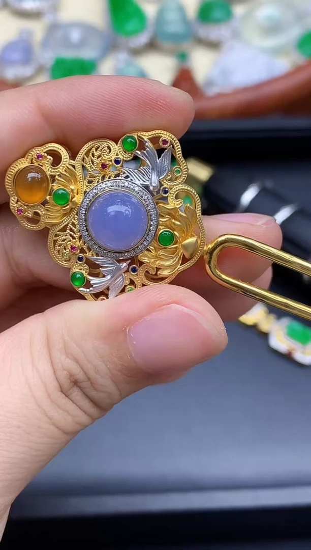 颈饰18K金镶嵌翡翠589-中国好珍宝