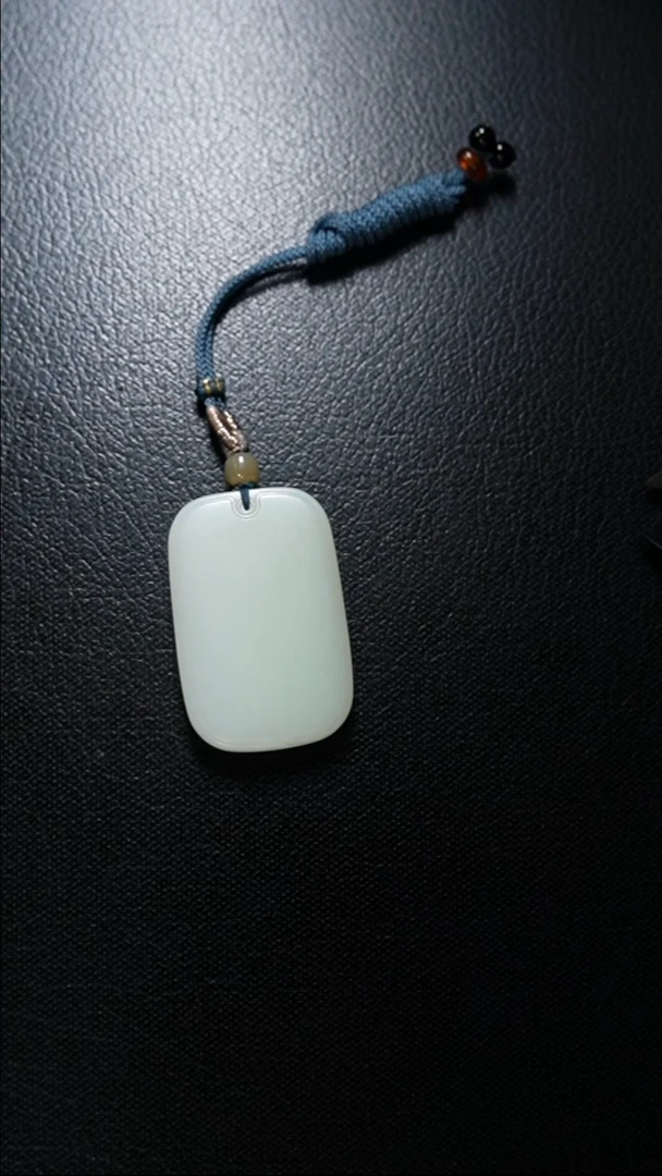 【闪购商品】和田玉颈饰未镶嵌无事牌