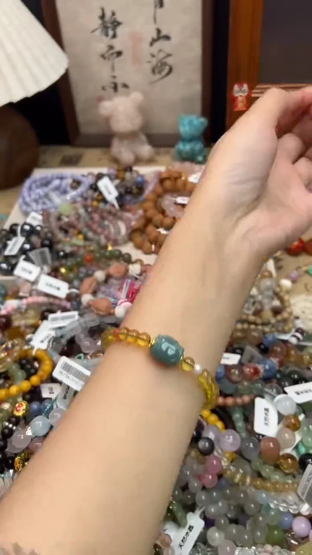 未镶嵌琥珀手饰325