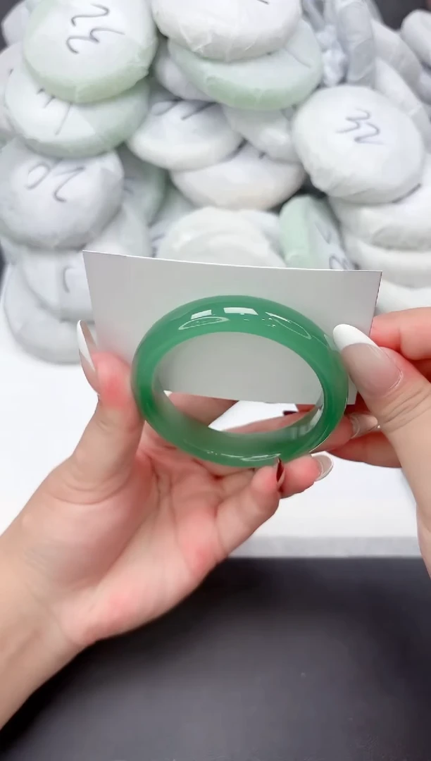 未镶嵌手镯石英质玉149-54.2