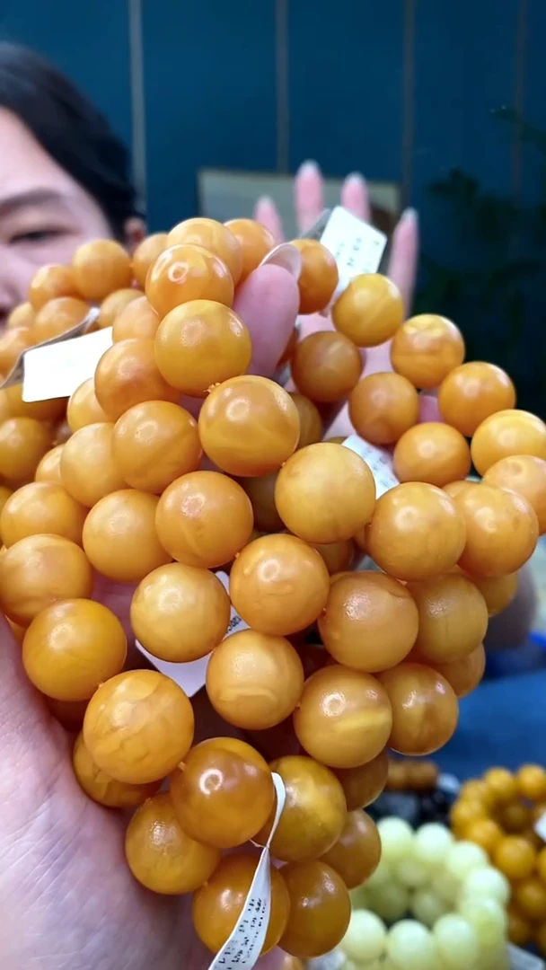 裸石琥珀未镶嵌12/3多样性发其一18