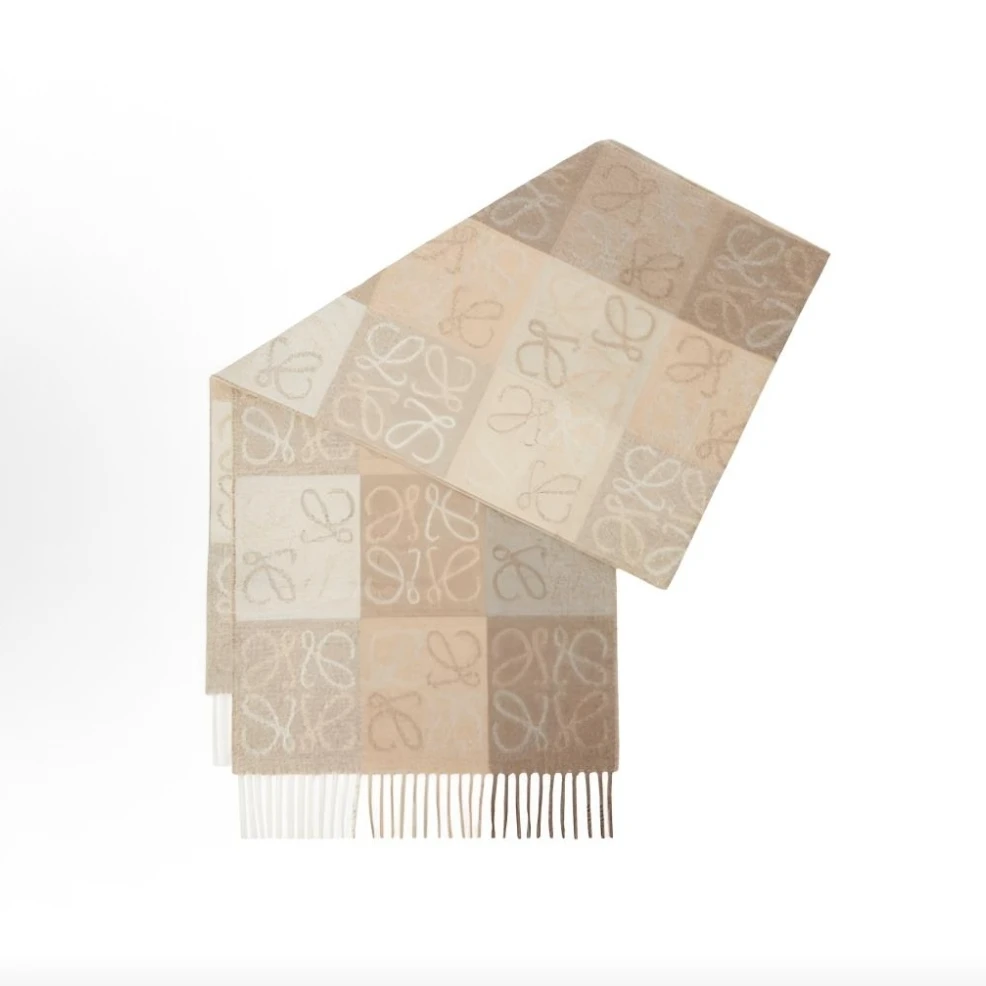 LOEWE/罗意威羊毛绒线围巾 wj