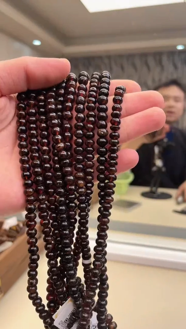 【闪购商品】琥珀裸石未镶嵌6多样性发其中一件