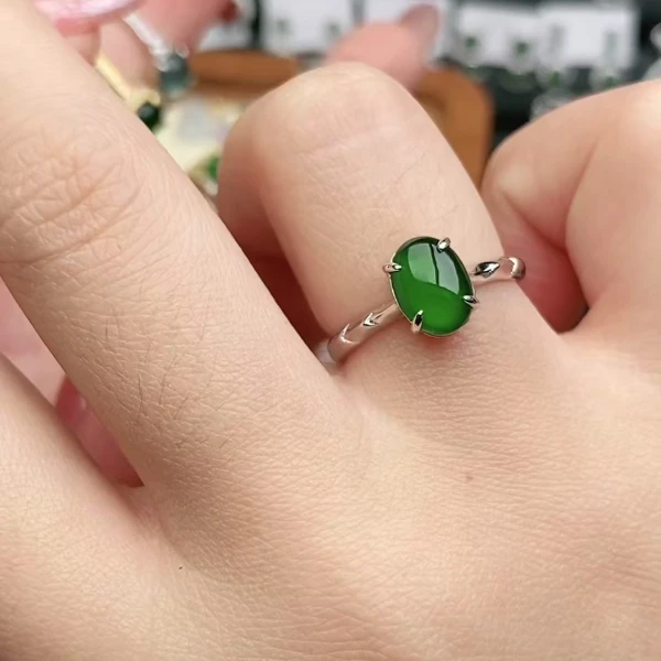 鑫辰珠宝天然A货翡翠银镶嵌设计款开口女戒指时尚百搭