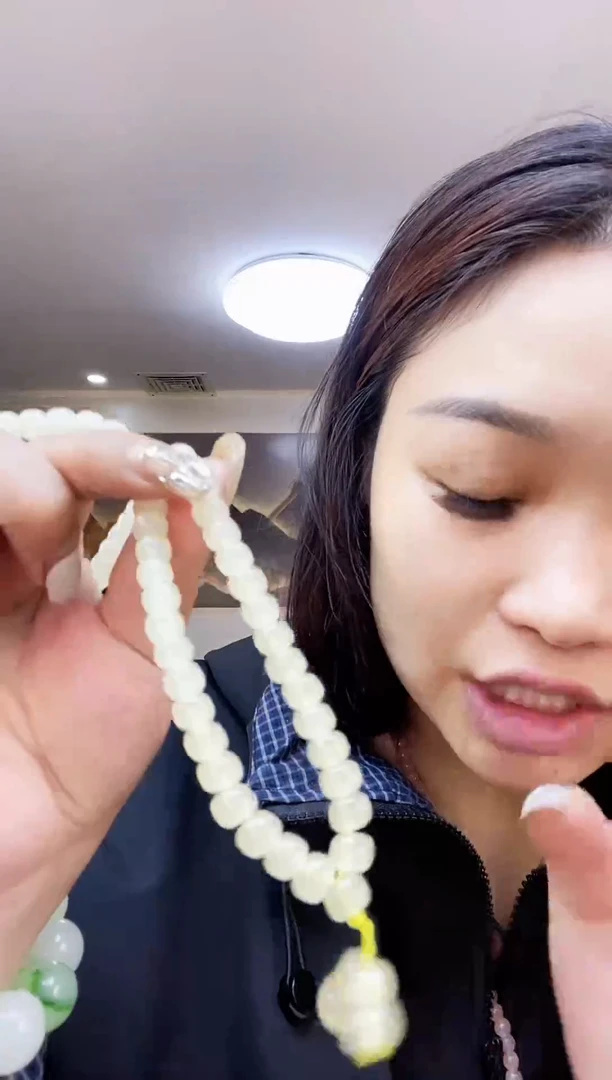 颈饰未镶嵌和田玉卡8 108多样性随机发一