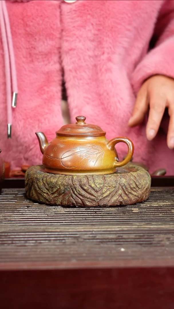 宜兴原矿紫砂壶茶壶宜兴原矿紫砂壶茶壶150C