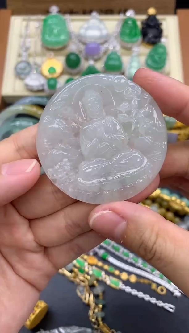 翡翠未镶嵌颈饰138-中国好珍宝