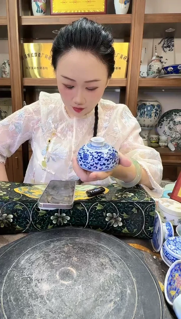 摆件A563景德镇制瓷器一件