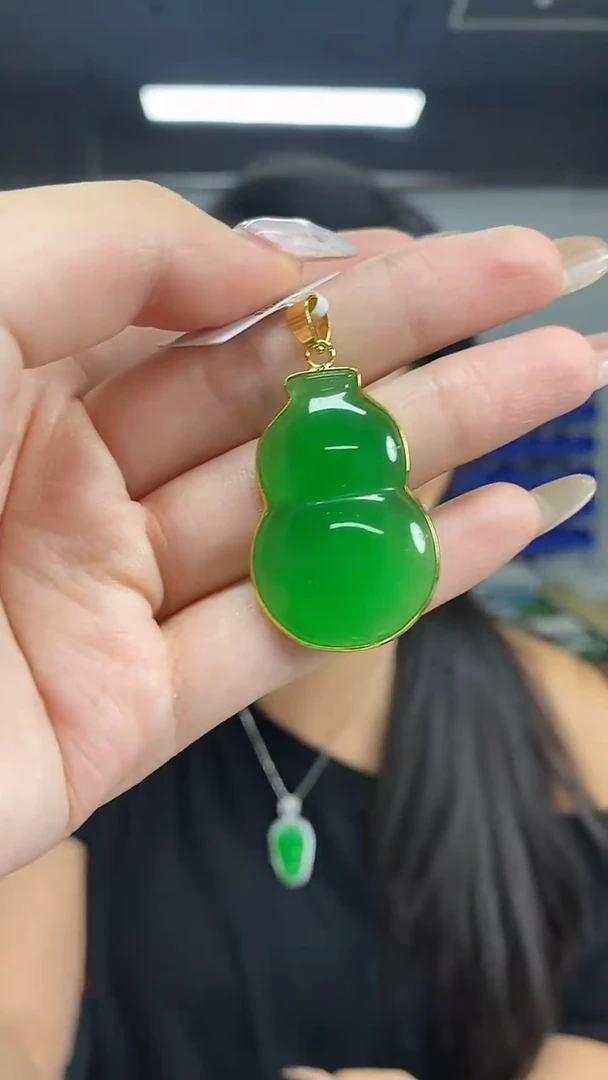 颈饰未镶嵌翡翠闪购链接 多样性发其一颜色微差