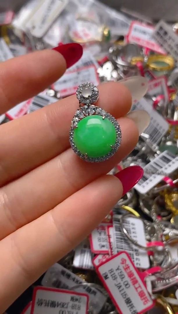 银S925镶嵌戒指翡翠百内无证书