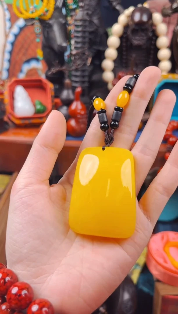 【闪购商品】蜜蜡裸石未镶嵌飞姐精品专属推荐