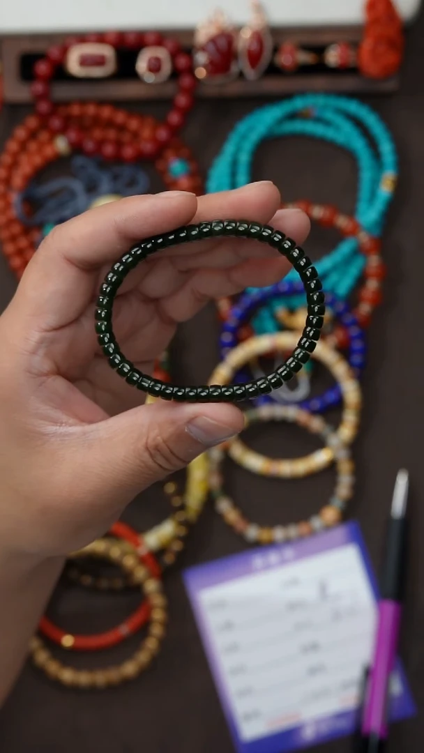 未镶嵌手串和田玉哒*啰和田玉手串