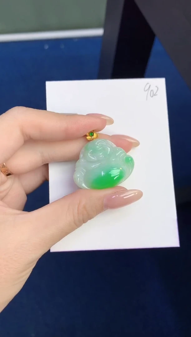 颈饰18K金镶嵌翡翠天然缅甸A货翡翠