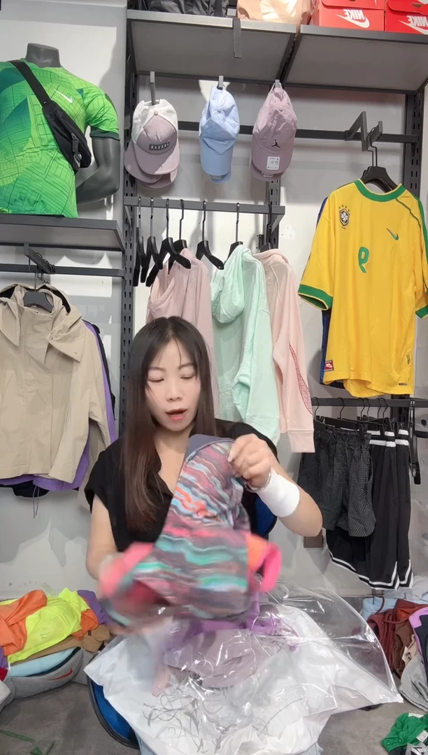 1378 编码 瑕疵款直播间过款为准 尺码2