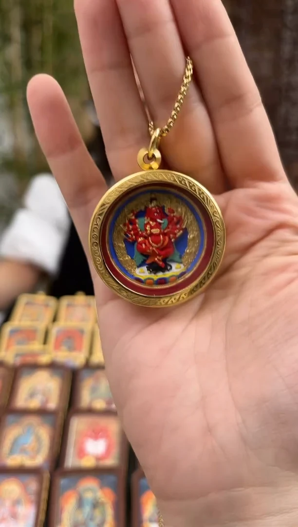 【闪购商品】吊坠云乐金色-象鼻财神