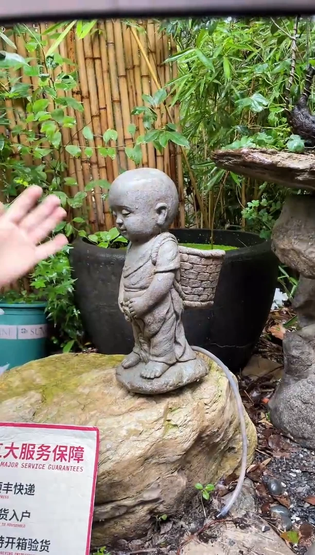 人造石流水摆件童子沙弥