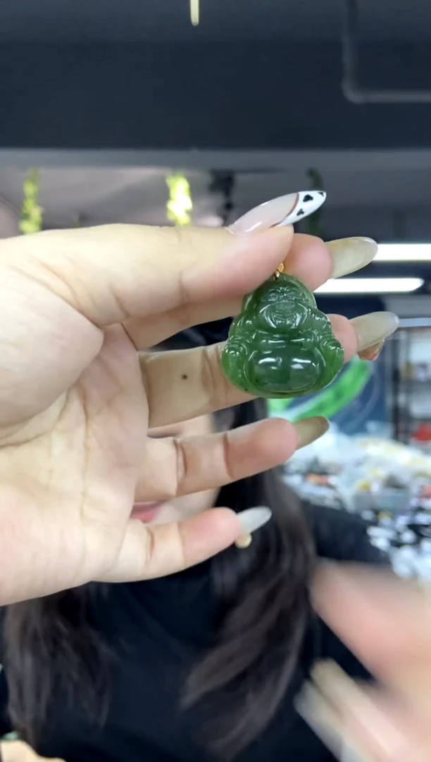 颈饰银S925镶嵌和田玉（碧玉）多样性发其一颜色微差