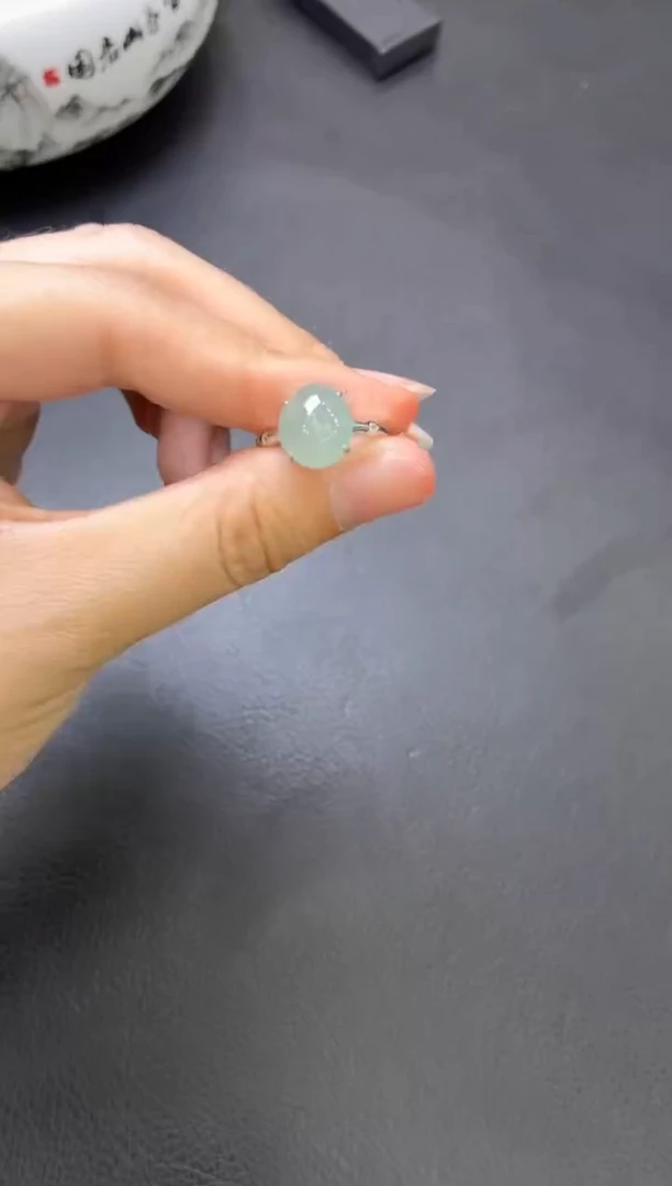 翡翠戒指银S925镶嵌戒指
