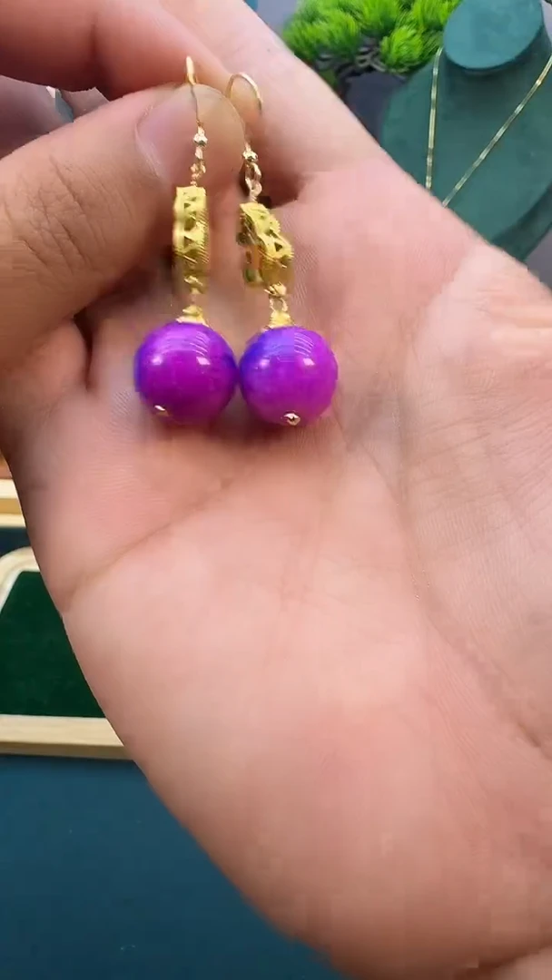 苏纪石（舒俱来）14K金镶嵌耳钉EEE