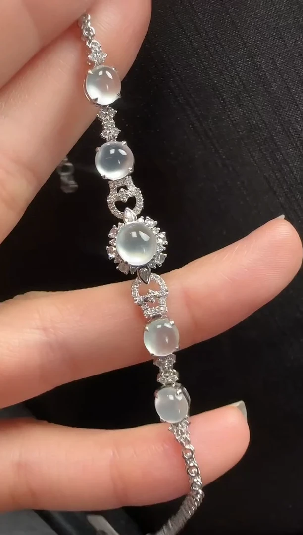 18K金镶嵌手链翡翠547平安扣一条