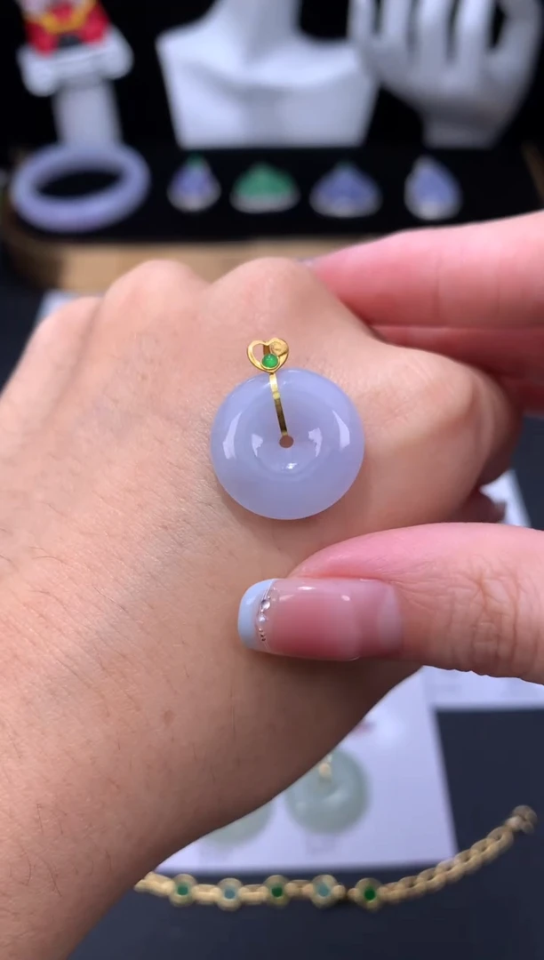 18K金镶嵌定制翡翠48小时鉴赏期 退货不扣服务费