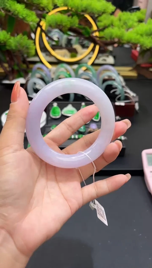 未镶嵌手镯翡翠手镯