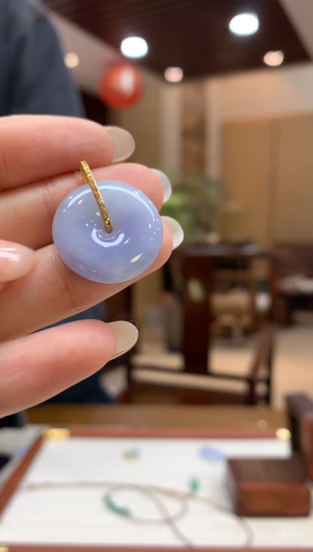 吊坠(不含链)18K金镶嵌翡翠平安扣