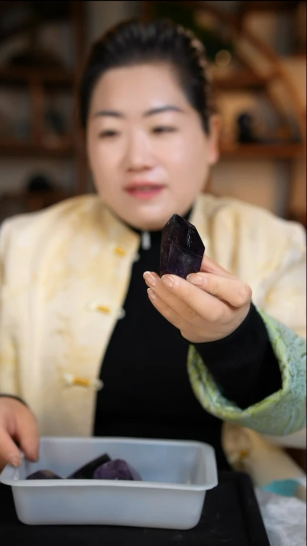 未镶嵌珠宝半成品水晶紫水晶随形D226多样性发其一