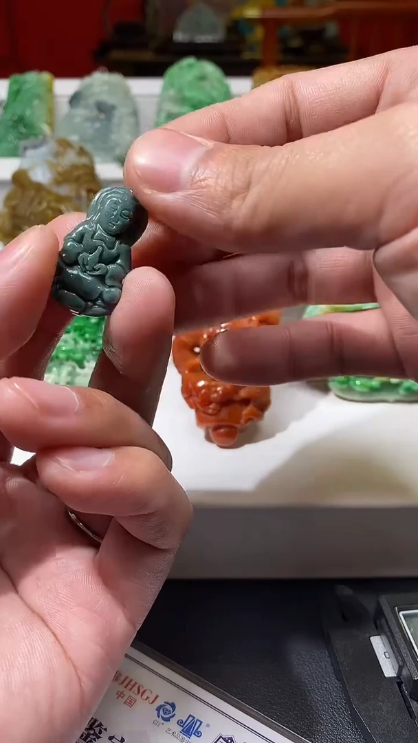 颈饰未镶嵌翡翠闪购