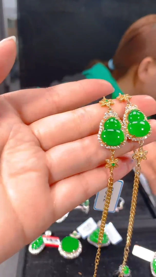 【闪购商品】定制翡翠未镶嵌65多样性发货（发其一）