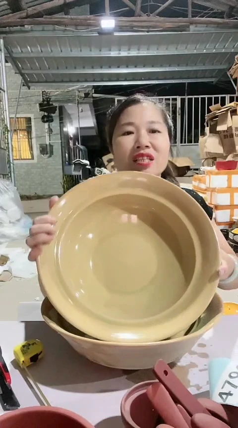 瑕疵34绿色煎盘一个