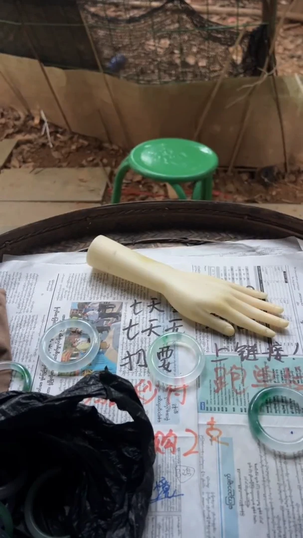 非金属珐琅用****4景玉手镯甄选